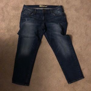 Old Navy Boyfriend Cropped Jeans